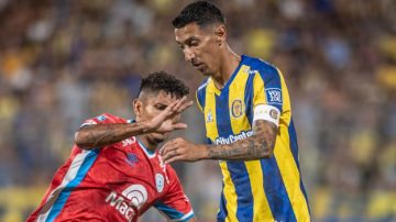 ¡Batacazo! Belgrano lo dio vuelta en un minuto y le ganó 2 a 1 a Rosario Central