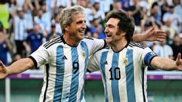 Milei celebró un nuevo acuerdo financiero y lo compartió con una foto junto a “Toto” Caputo