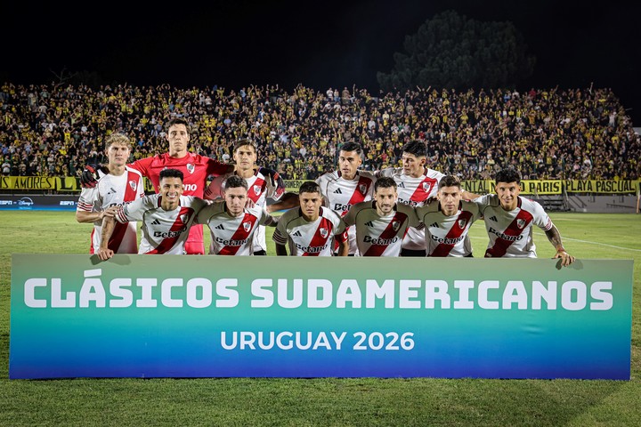 River se impuso por penales ante Peñarol en la Serie Río de la Plata