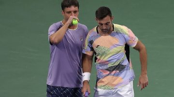 El argentino Zeballos y el español Granollers quedaron eliminados en las semifinales de dobles de Australia