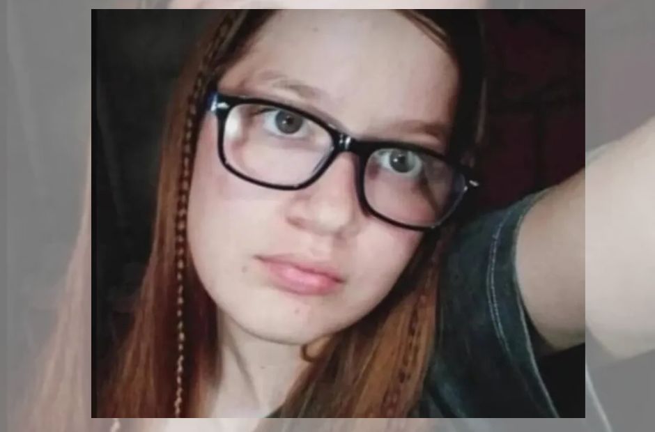 Muerte y fuga: hallaron a una joven de 18 años al costado de la ruta y ahora buscan al conductor de una camioneta