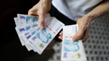 Alerta económica: las familias ya destinan el 34% de sus ingresos al pago de deudas no bancarias