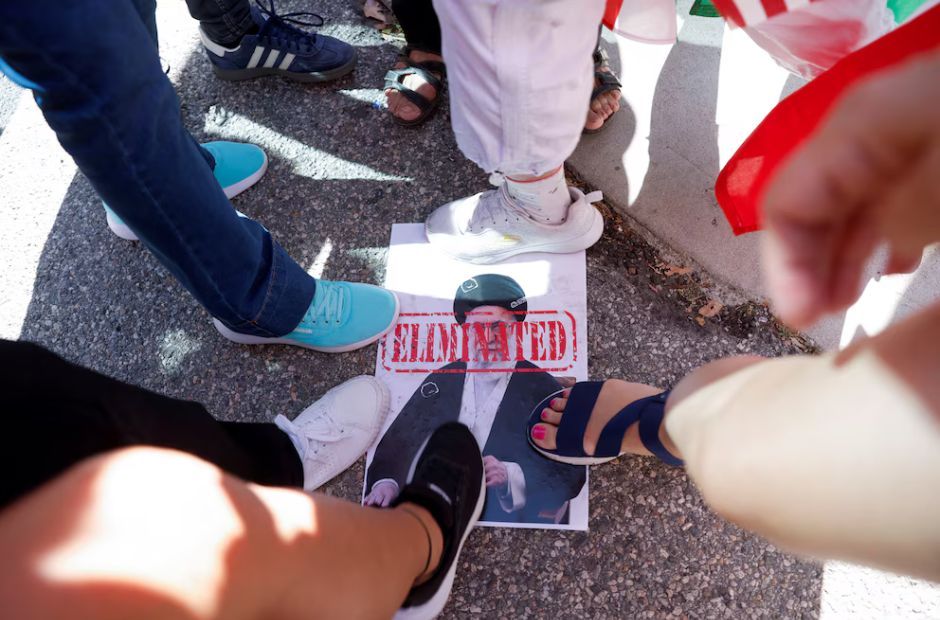 Irán confirmó la muerte de Ali Khamenei y decretó 40 días de duelo nacional