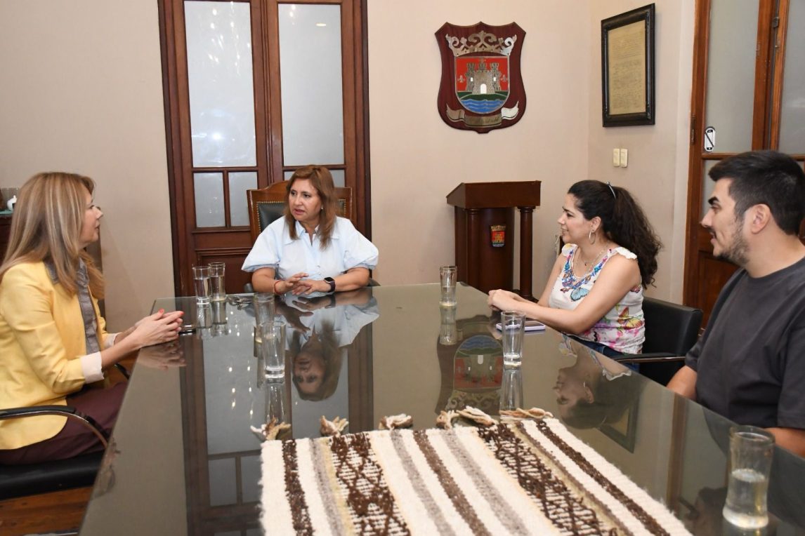 La intendente Fuentes se reunió con la ministra O’Mill por actividades conmemorativas para el Día de la Mujer