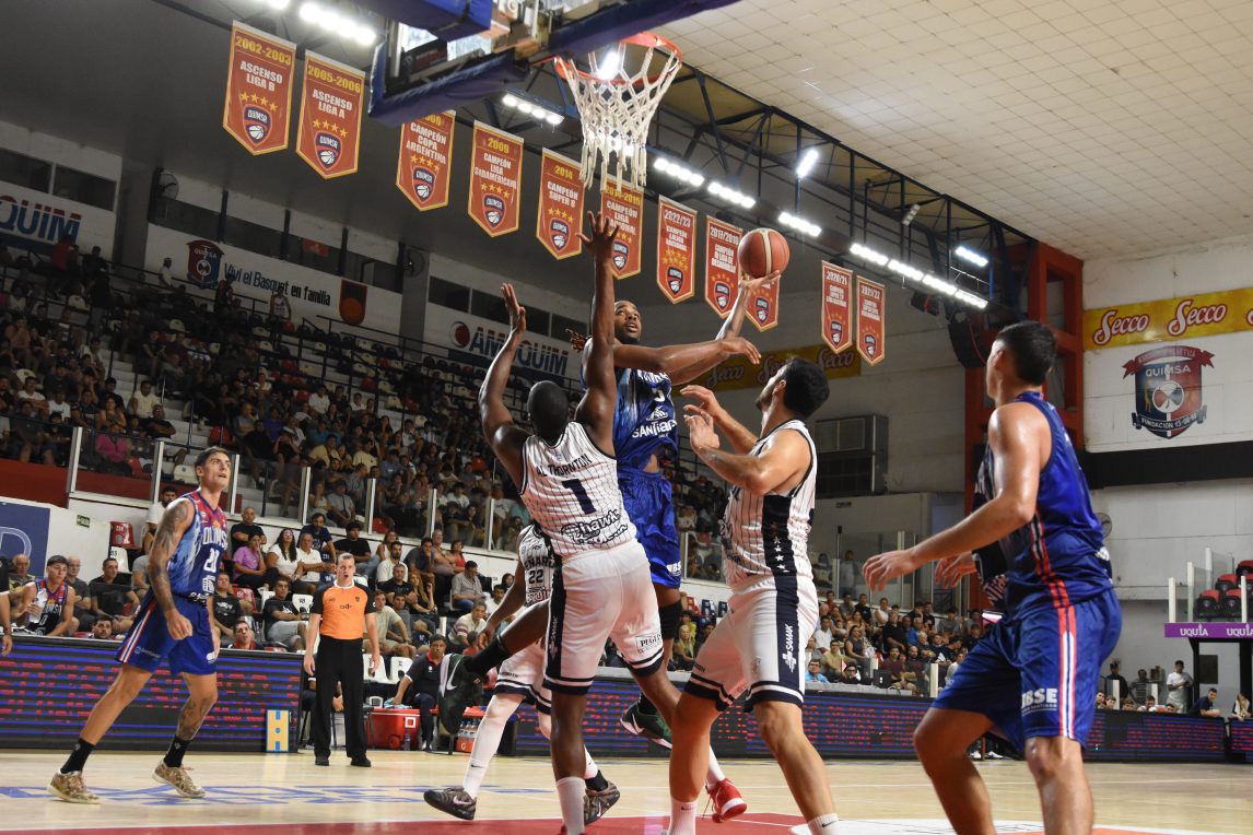 Contundente triunfo de Quimsa sobre Peñarol en el debut del entrenador Lucas Victoriano
