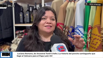 De Santiago al Vaticano: la historia de la ruana que emocionó al Papa León XIV