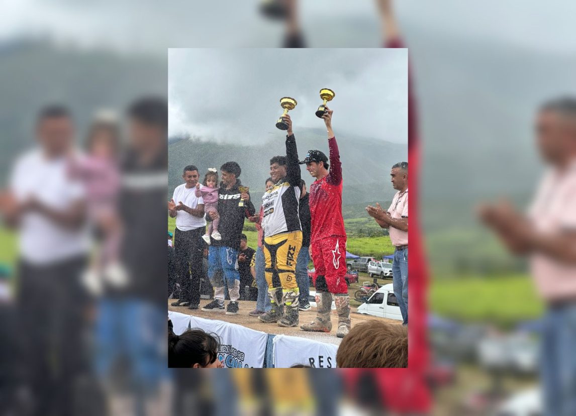 Excelente desempeño de los santiagueños en Catamarca rumbo a la final de motocross y enducross