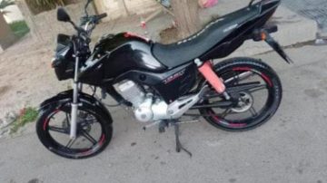 Denunció que le robaron la moto mientras festejaba un cumpleaños en el barrio Vinalar