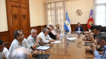 Se puso en marcha la mesa de diálogo por los salarios del sector público provincial