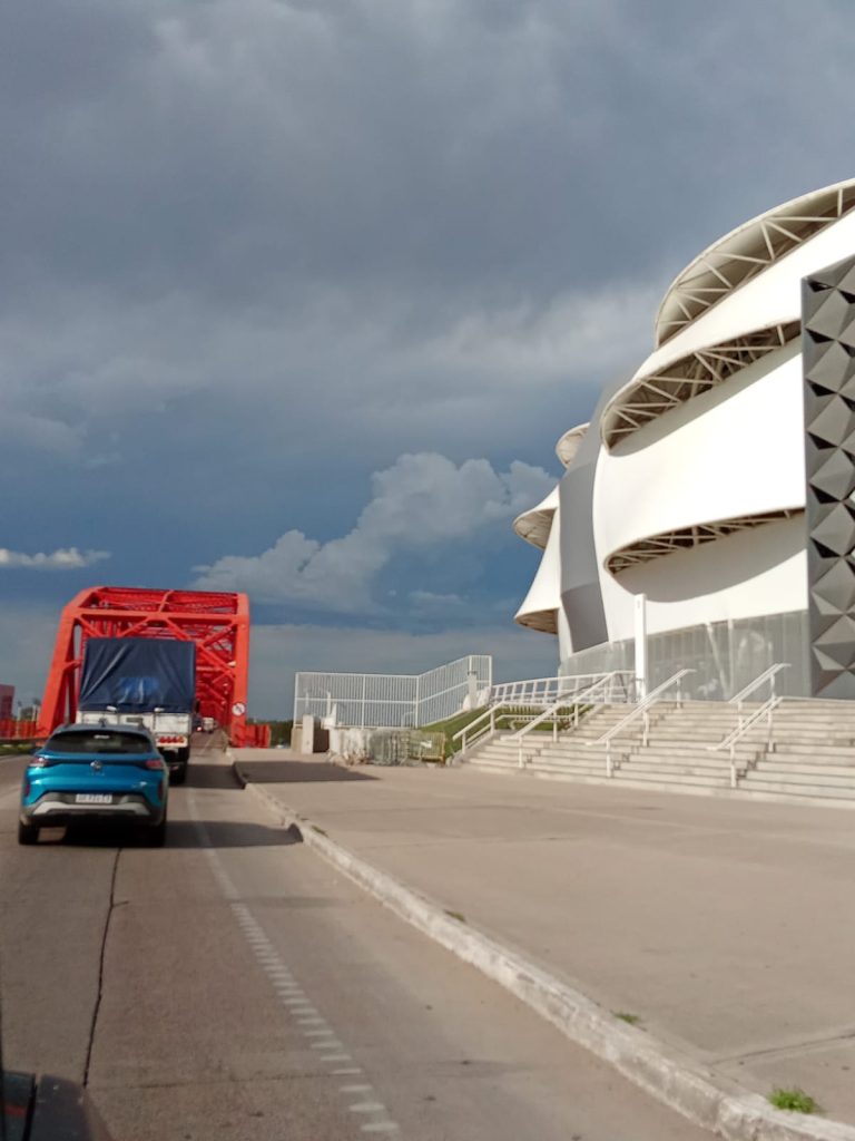 Pronóstico para este miércoles en Santiago: alerta por tormentas y vientos de hasta 80km/h