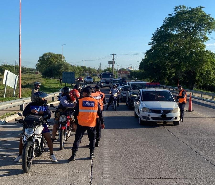 Carnaval con controles: retuvieron 8 autos y 2 motos por alcoholemia positiva