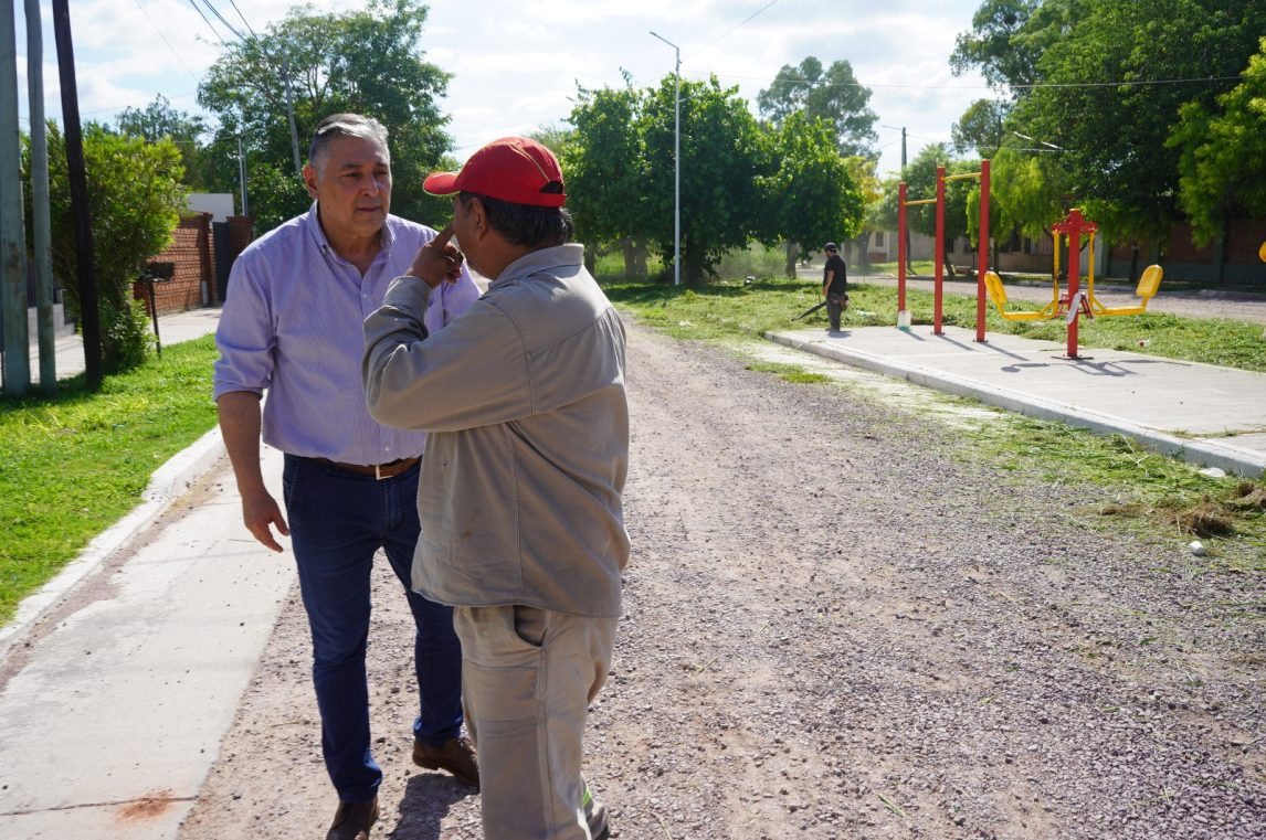 Avanza un plan de mantenimiento de espacios verdes en el B° Palermo
