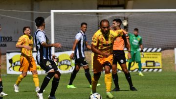 Mitre logró un valioso triunfo ante Estudiantes de Caseros y escaló posiciones