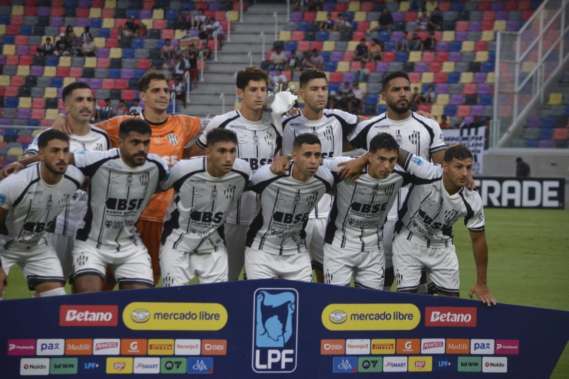 Central Córdoba le gana 2 a 0 a Talleres con goles de Barrera y Santos