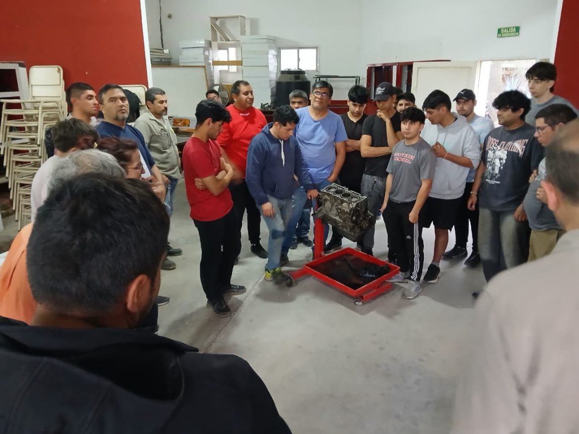 La Escuela de Artes y Oficios de la UNSE mantiene abiertas las inscripciones 2026