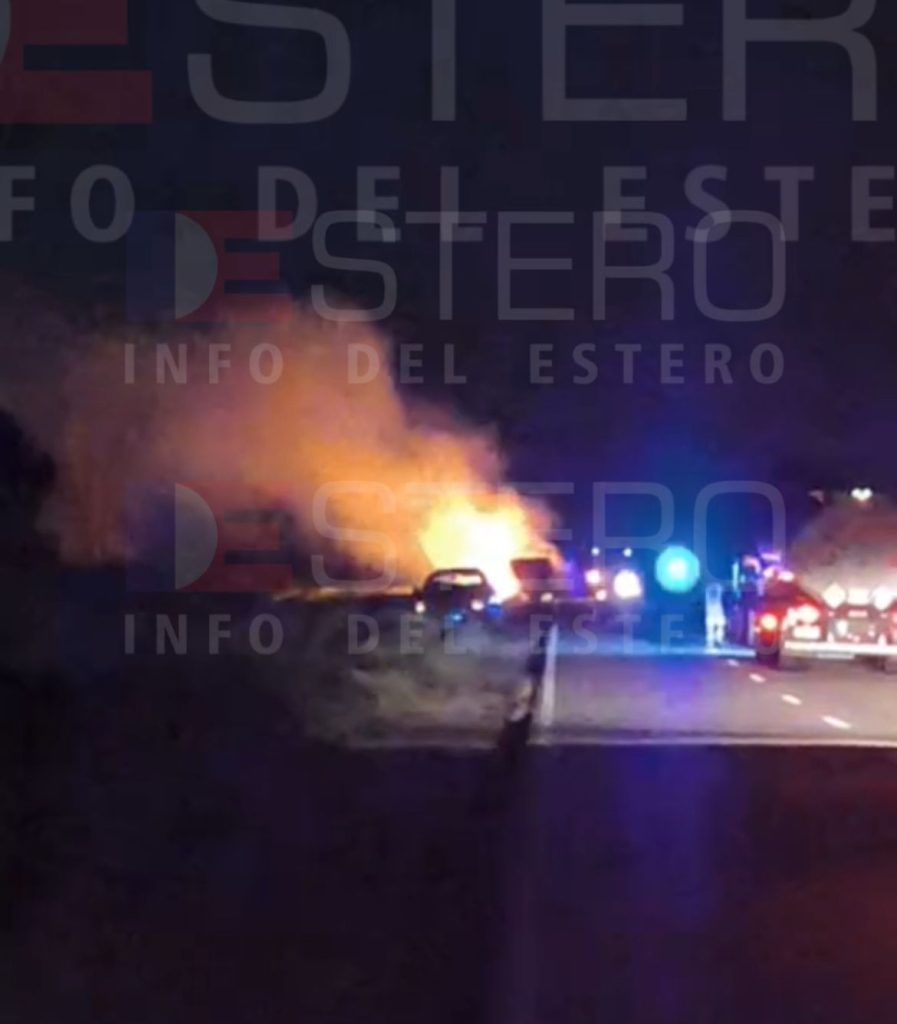 Ruta 34: Un camión se incendió cerca de Pozo Hondo por una falla mecánica