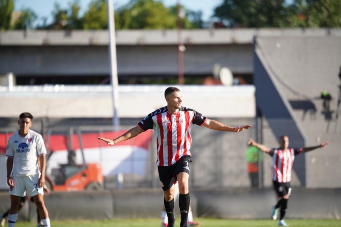 Barracas lo dio vuelta y terminó con el invicto de Tigre
