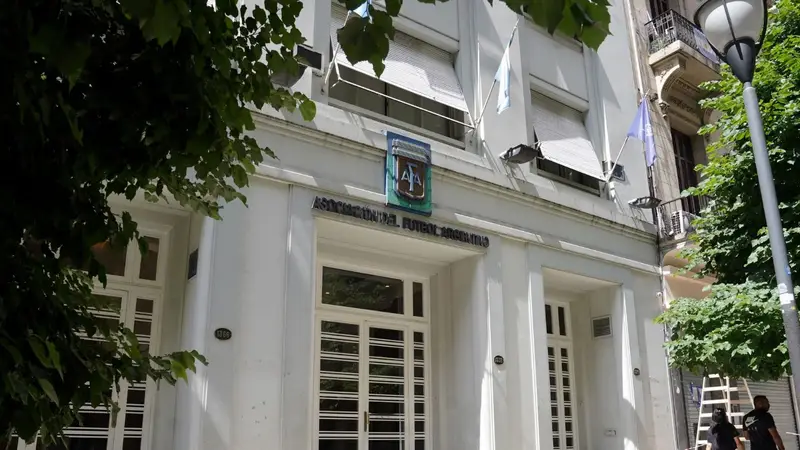 Bomba: la AFA convoca a un paro de cuatro días sin partidos contra las denuncias de ARCA