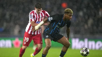Con gol de Julián Álvarez, Atlético de Madrid empata ante Brujas en la ida de los 16avos de final