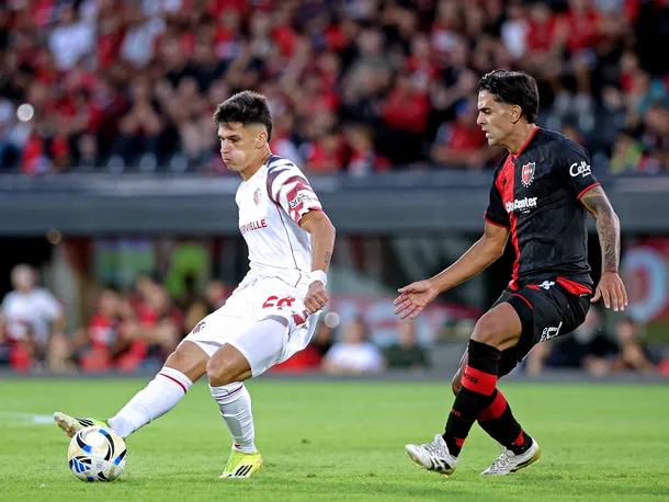 Con autoridad, el Pincha superó a Newell’s y se subió a lo más alto