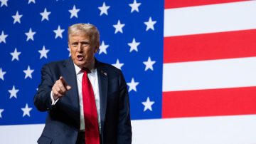 Donald Trump dijo que Irán podría desarrollar misiles capaces de alcanzar EE.UU y pidió rebelarse contra el régimen