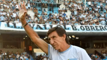 Costas destacó la reacción de Racing y pidió unidad: “No nos tienen que dividir”