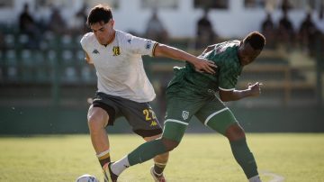 Aldosivi goleó a San Miguel y avanzó en la Copa Argentina