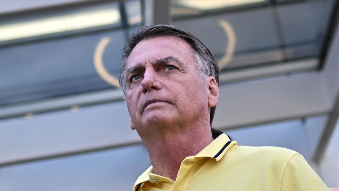 Empeoró la salud de Jair Bolsonaro con “nuevos episodios de vómitos y crisis de hipo acentuadas”