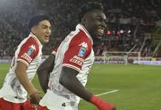 Huracán se quedó con el clásico ante San Lorenzo por un gol de Caicedo
