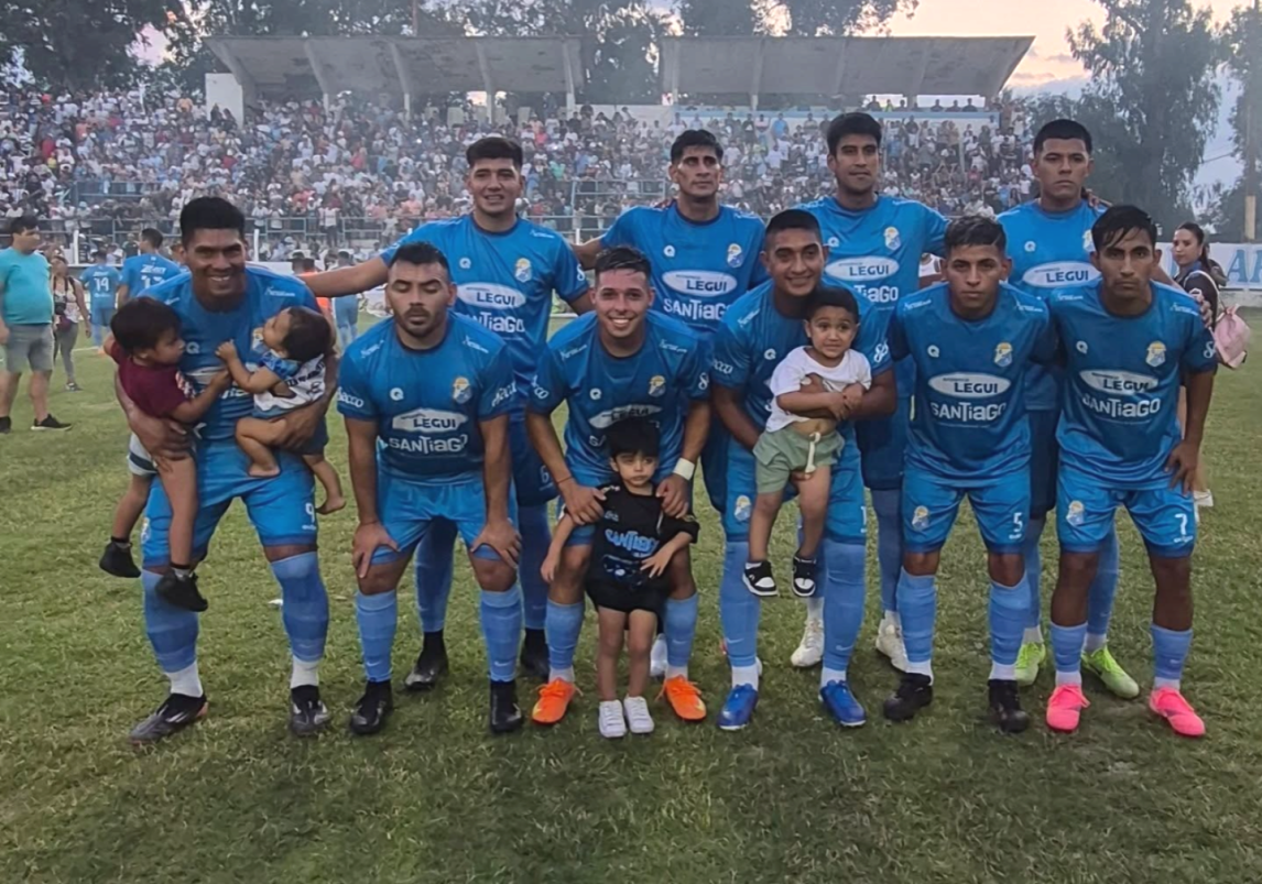 Noche para el olvido para Central Argentino que perdió ante Paz Juniors y se quedó sin final por el ascenso