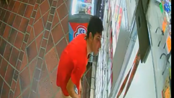 Video: “Cuando salgan, las mato”, se negaron a darle un cigarrillo, se robó un paquete de “Pipas” y amenazó a las empleadas