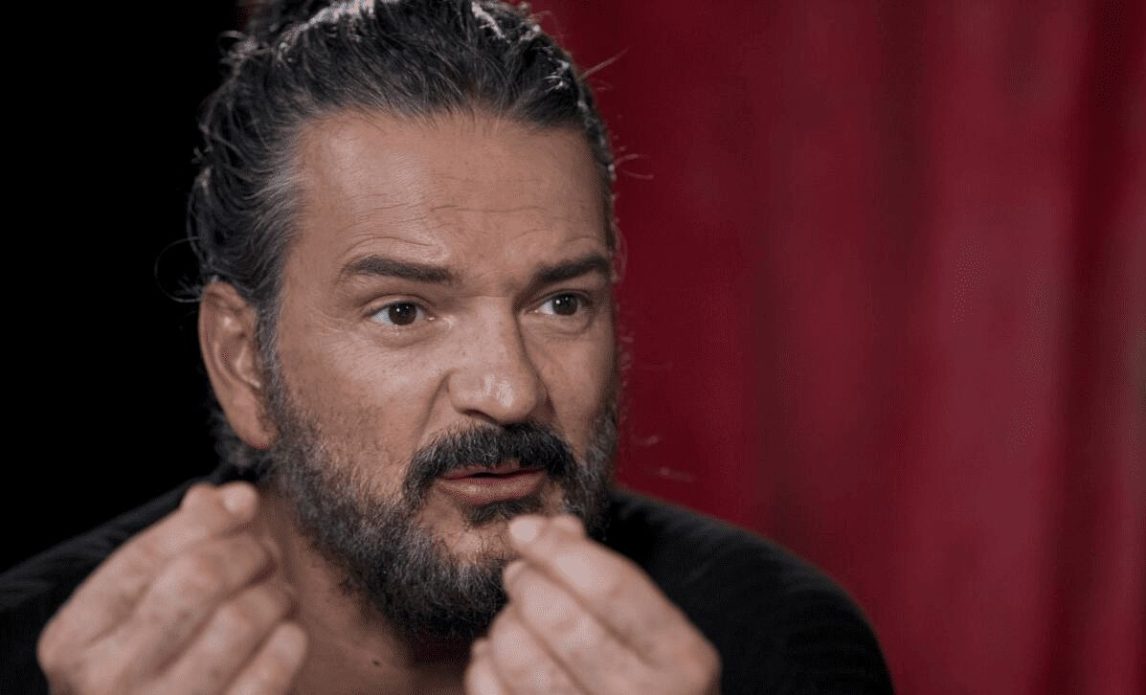 Los polémicos comentarios de Ricardo Arjona sobre el bullying y la crianza de hoy