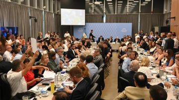 Diputados sesiona hoy para aprobar con cambios la reforma laboral de Milei