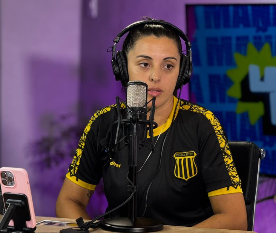 Rocío Sabalza, propulsora del fútbol femenino en Santiago del Estero pasó por la Mañana de Info