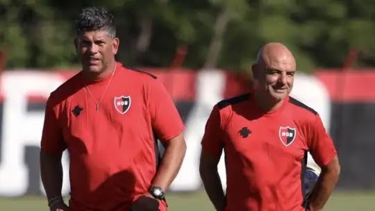 Newell’s despidió a Favio Orsi y Sergio Gómez tras la dura goleada ante Banfield