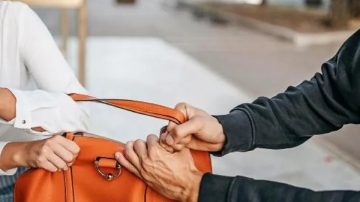 Las Termas: su cuñado le propinó una paliza y le robó la cartera con joyas valuadas en $700.000