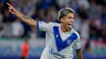 Maher Carrizo deja Vélez y jugará en Ajax: emotiva despedida del santiagueño