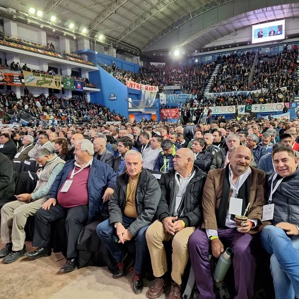 Santiago del Estero dice presente en el Encuentro de Dirigentes del Interior en Córdoba