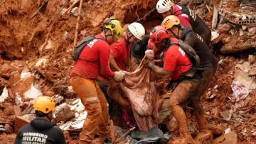 Brasil: ya son 64 los muertos por el temporal en Minas Gerais y continúa la búsqueda de desaparecidos