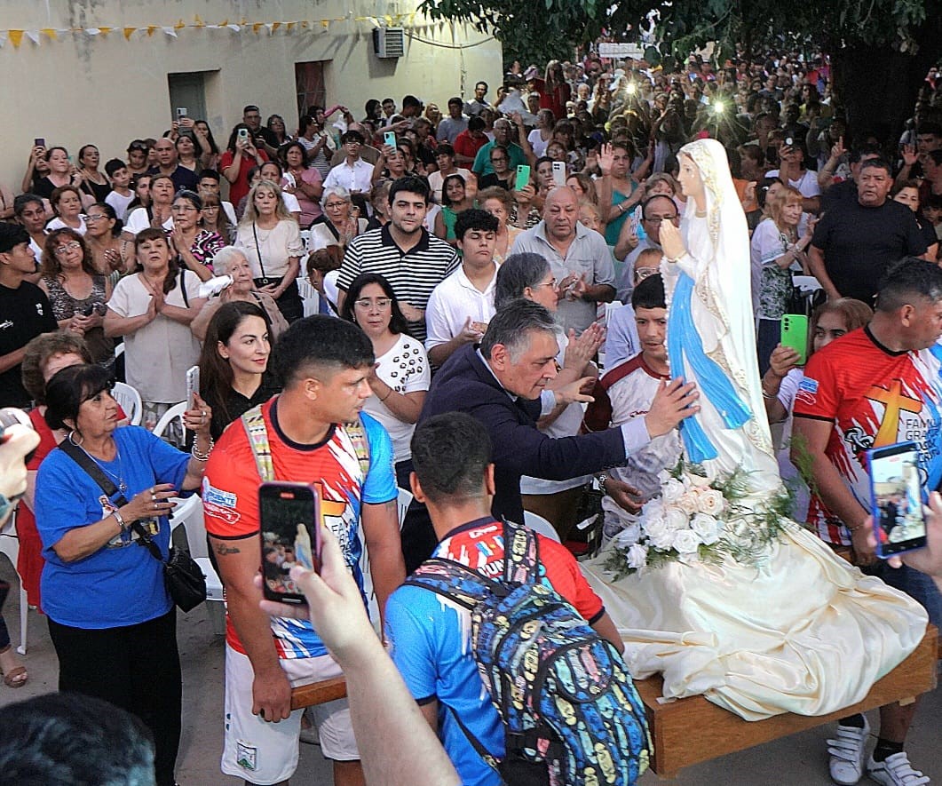 Nediani participó de la fiesta patronal de Nuestra Señora de Lourdes