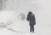 Tormenta de nieve histórica paraliza la Costa Este de EE.UU.