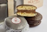 Córdoba: emblemática fábrica de alfajores cerró debido a la apertura de las importaciones