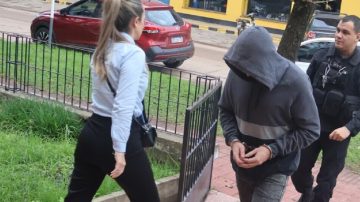 Aberrante: cinco hombres abusaron sexualmente de un compañero de trabajo como parte de una “broma”