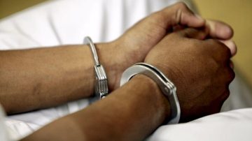 Continuará detenido el jefe de la subcomisaría de Malbrán imputado por falsificación y cohecho