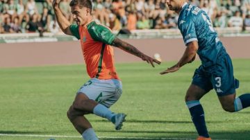 Racing volvió al triunfo ante Banfield y respira en el Torneo Apertura