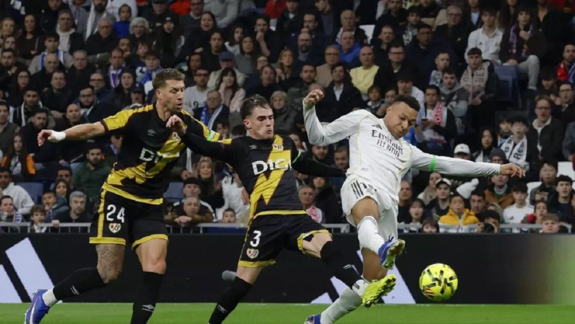 Vinicius Jr y Mbappé le dieron el triunfo al Real Madrid frente a Rayo Vallecano