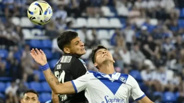 Vélez empató con Riestra y sigue en la cima junto a Estudiantes