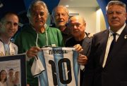 El “Chiqui” Tapia Homenajeó a Nahuel Gallo en el Partido Amistoso de la Selección Argentina