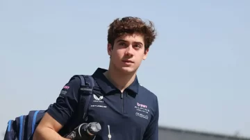 Colapinto, entre lo que dejó China y la ilusión de su debut en Japón