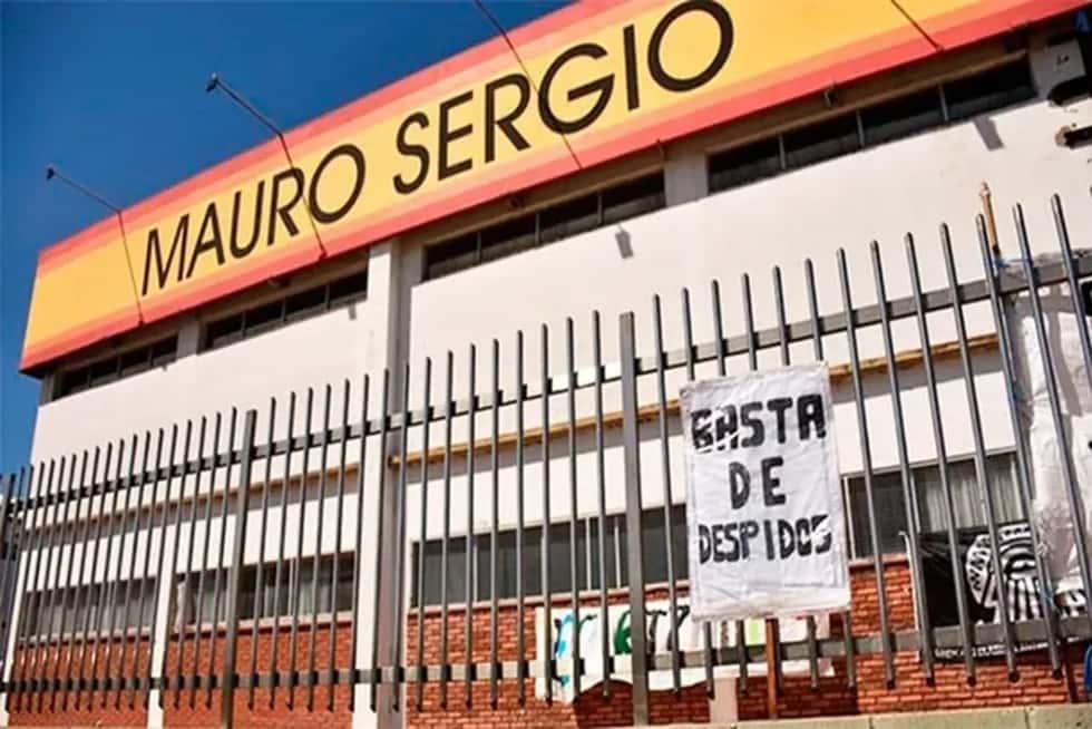 El fin de una era: la histórica textil Mauro Sergio paraliza su planta y profundiza la crisis del sector